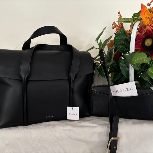 Beautiful Brand New Skagen Black handbag, wallet and dust bag!